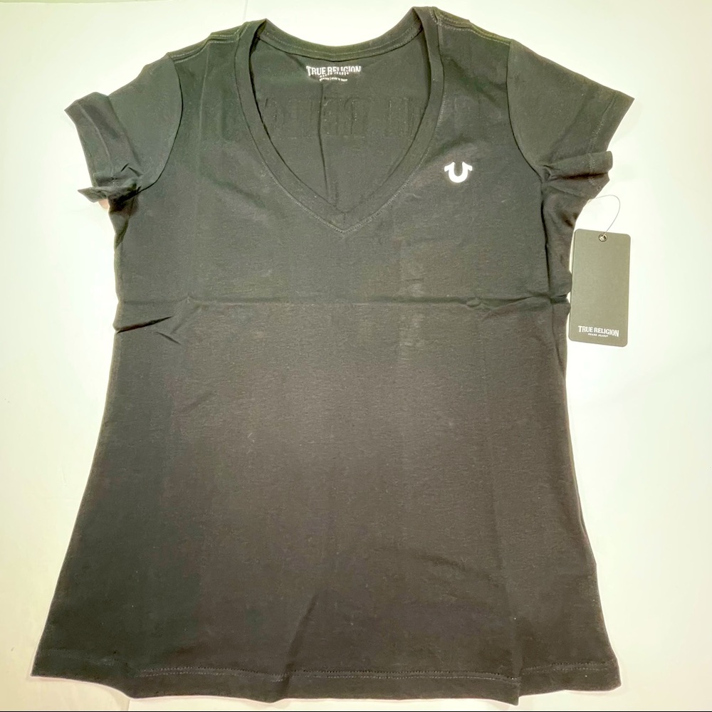 True Religion Womens Medium Size Black Rounded V Neck W/ Puffy Letters Tee Shirt